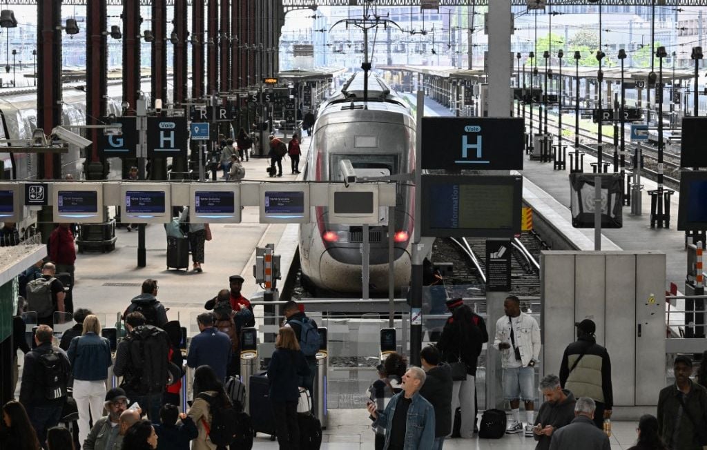 ¿Puede la SNCF ya frotarse las manos con la subida de los precios del petróleo? ¿Puede la SNCF ya frotarse las manos con la subida de los precios del petróleo?